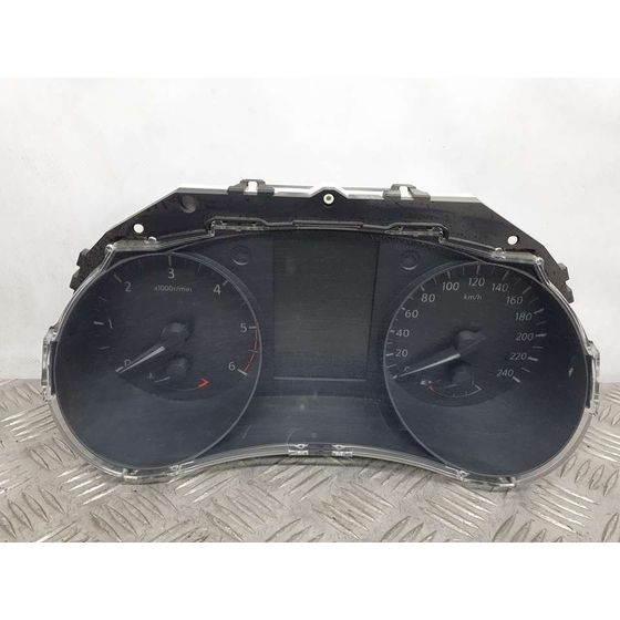 Cuadro Instrumentos Para Nissan Qashqai