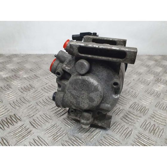 Compresor Aire Acondicionado Para Kia Cee'd