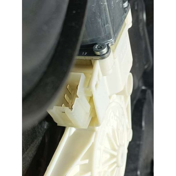 Elevalunas Delantero Derecho Para Infiniti Q30