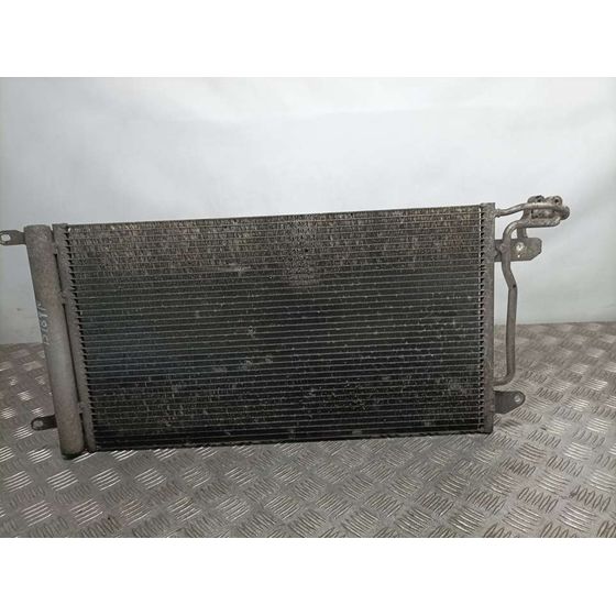 Condensador / Radiador Aire Acondicionado Para Skoda Fabia