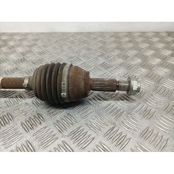 Transmision Delantera Derecha Para Ford Fiesta