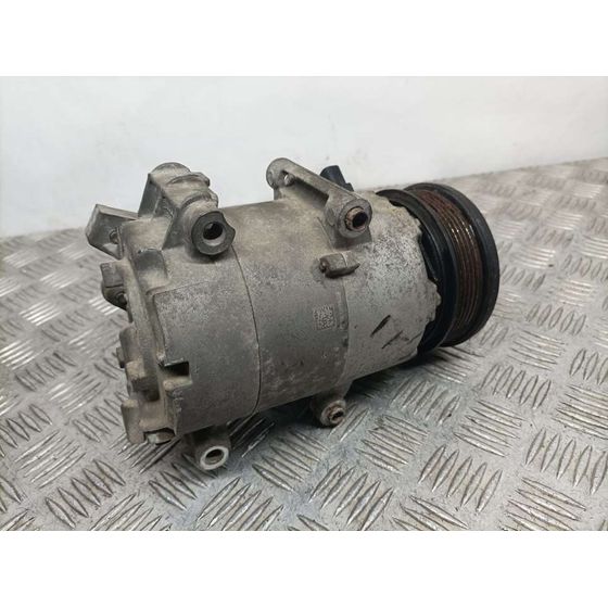Compresor Aire Acondicionado Para Ford Fiesta