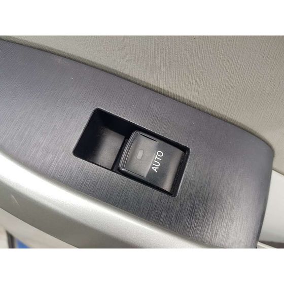 Mando Elevalunas Trasero Derecho Para Toyota Prius