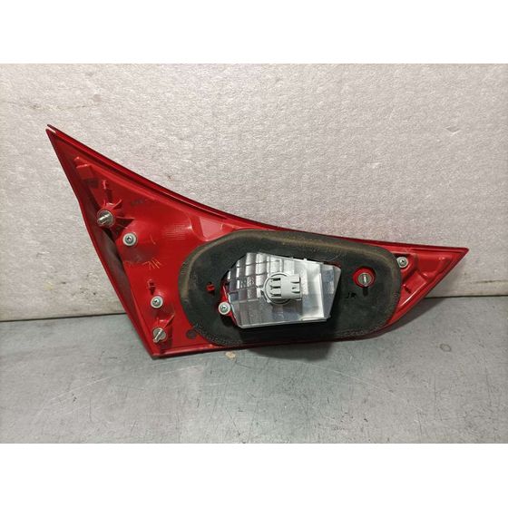 Piloto Trasero Derecho Para Toyota Auris
