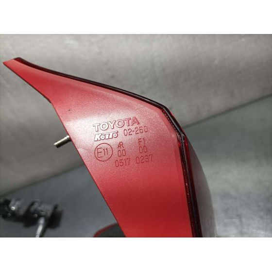 Piloto Trasero Izquierdo Para Toyota Auris