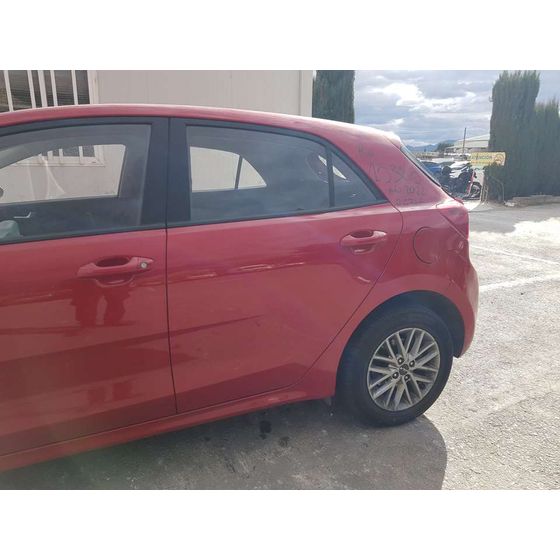 Puerta Trasera Izquierda para Kia Rio