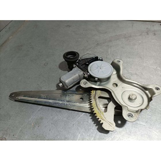 Elevalunas Trasero Derecho Para Lexus Ct