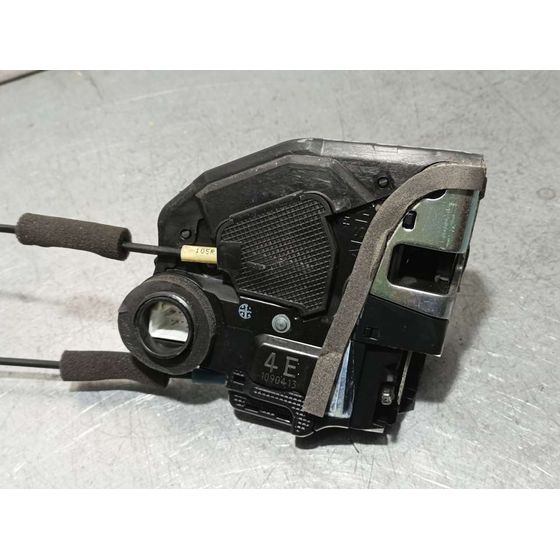 Cerradura Puerta Trasera Derecha Para Lexus Ct