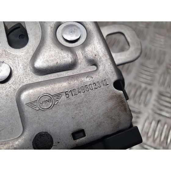 Cerradura Maletero / Porton Para Bmw I8