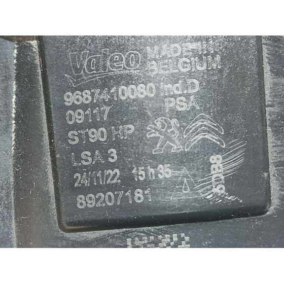 Faro Antiniebla Derecho Para Toyota Proace