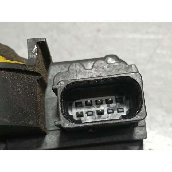 Cerradura Puerta Delantera Izquierda Para Opel Astra J Lim.