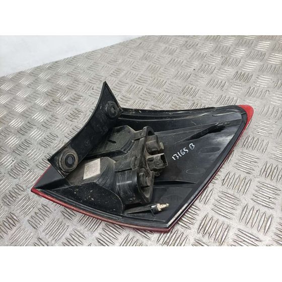 Piloto Trasero Izquierdo Para Nissan Qashqai