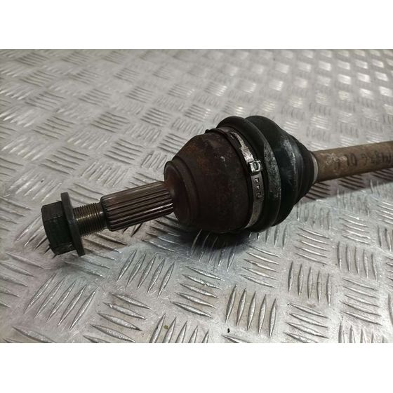 Transmision Delantera Izquierda Para Ford Focus Berlina