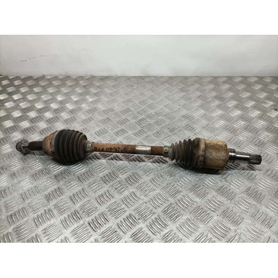 Transmision Delantera Izquierda Para Ford Fiesta
