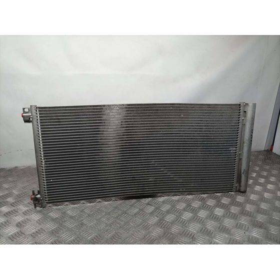 Condensador / Radiador Aire Acondicionado Para Renault Trafic Furgón