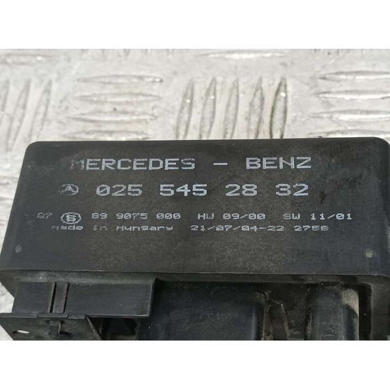 Caja Precalentamiento Para Mercedes Clase E  Berlina
