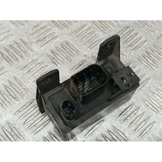 Caja Precalentamiento Para Mercedes Clase E  Berlina