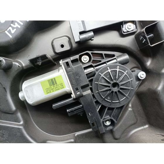 Elevalunas Trasero Izquierdo Para Jeep Cherokee