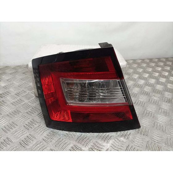 Piloto Trasero Izquierdo Para Skoda Fabia