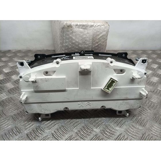 Cuadro Instrumentos para Toyota Proace