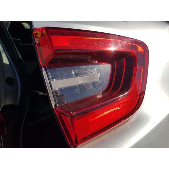 Piloto Trasero Izquierdo Para Renault Kadjar