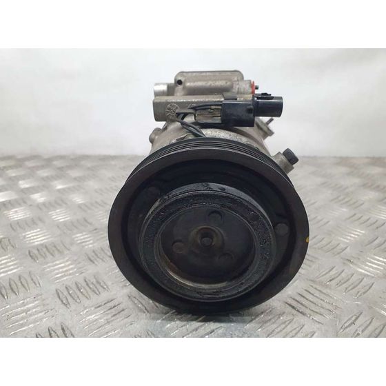Compresor Aire Acondicionado Para Kia Cee'd