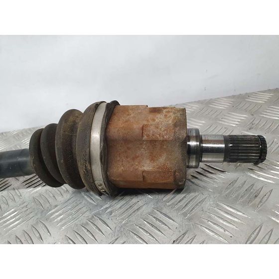 Transmision Delantera Derecha para Kia Cee'd