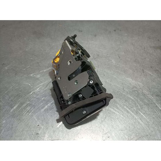 Cerradura Puerta Trasera Derecha Para Dr 5.0