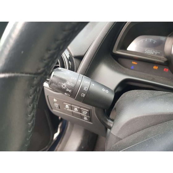 Mando Luces Y Limpia Para Mazda 2 Lim.