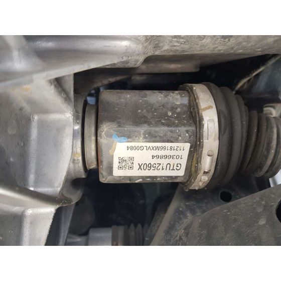 Transmision Delantera Izquierda Para Mazda 2 Lim.