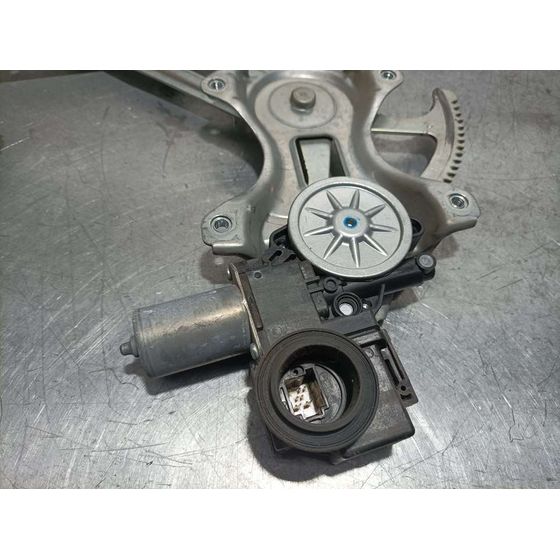 Elevalunas Trasero Derecho Para Toyota Prius+