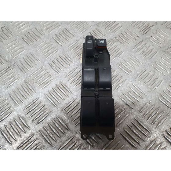Mando Elevalunas Delantero Izquierdo Para Toyota Corolla