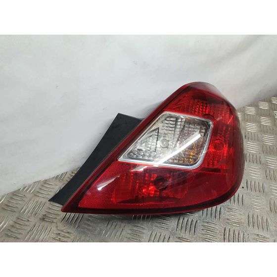 Piloto Trasero Derecho Para Opel Corsa D