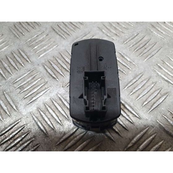 Mando Elevalunas Delantero Izquierdo Para Opel Corsa D