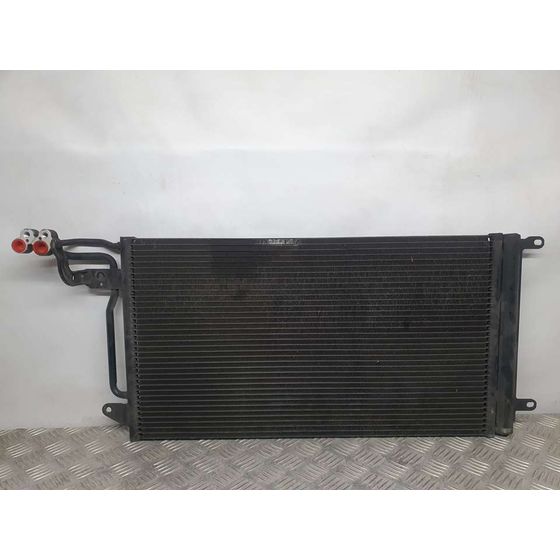 Condensador / Radiador Aire Acondicionado Para Audi A1
