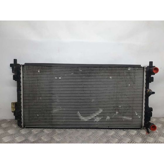 Radiador Agua Para Audi A1