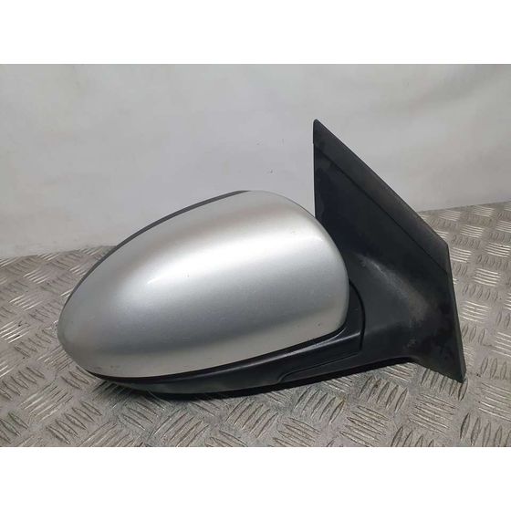 Retrovisor Derecho Para Chevrolet Cruze