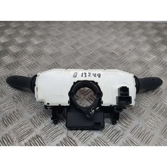 Mando Luces Y Limpia Para Nissan Pulsar
