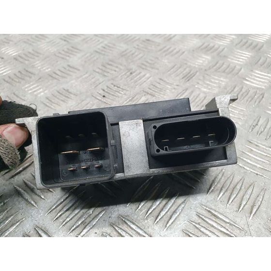 Caja Precalentamiento Para Nissan Pulsar