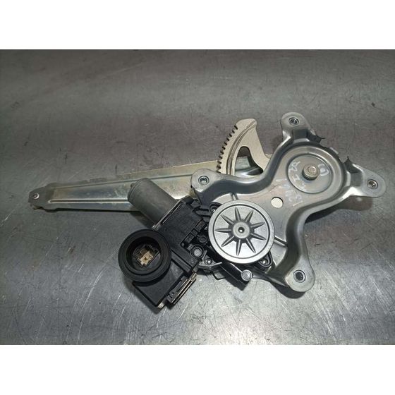 Elevalunas Trasero Izquierdo Para Lexus Is