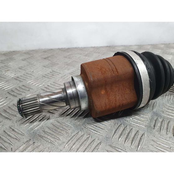 Transmision Delantera Izquierda Para Nissan Pulsar