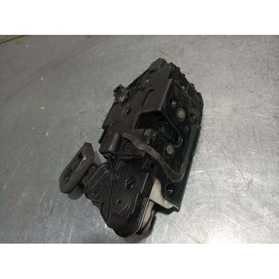 Cerradura Puerta Delantera Izquierda Para Volkswagen Golf Vi