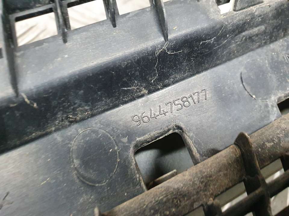 Rejilla Delantera Para Citroen Berlingo