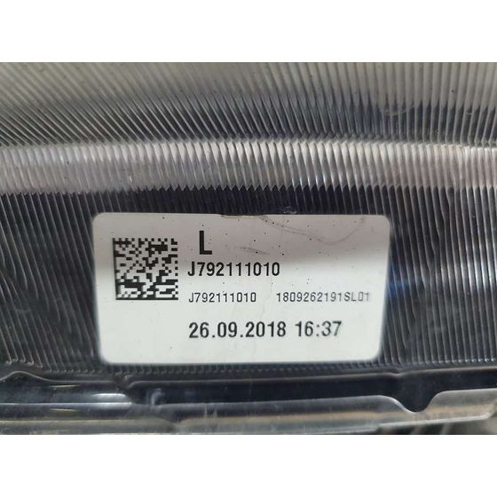 Faro Izquierdo Para Kia Cee'd