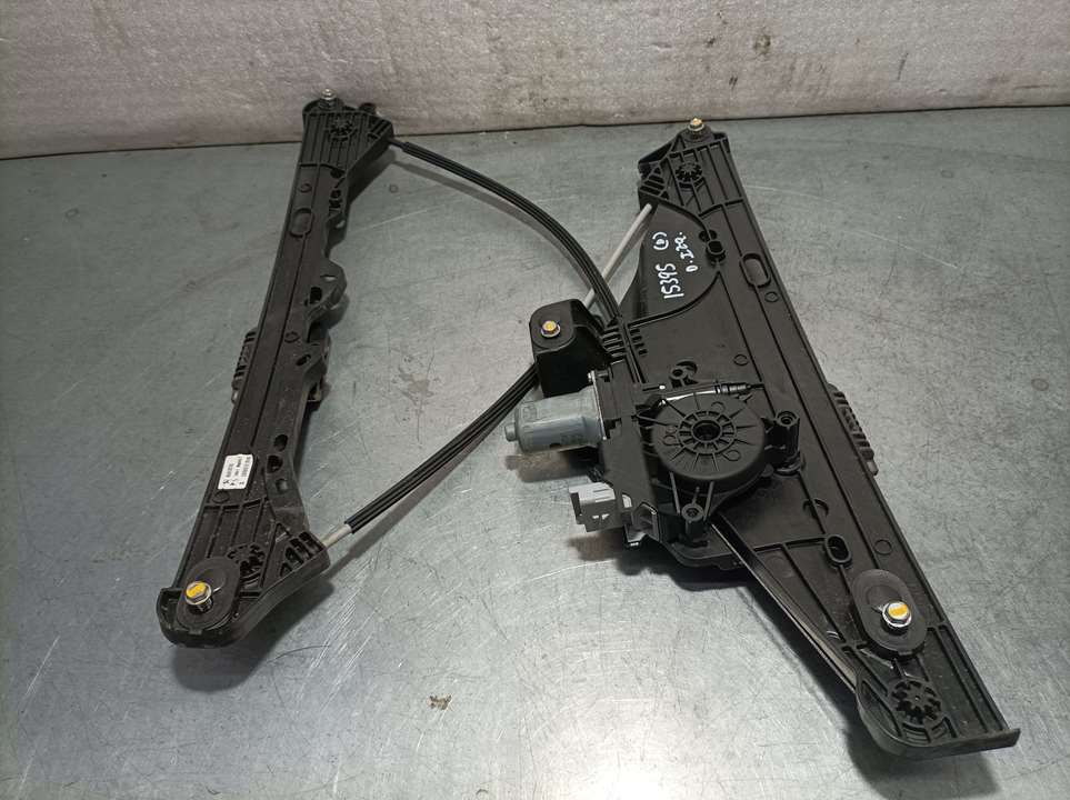 Elevalunas Delantero Izquierdo para Peugeot 2008 (P1)