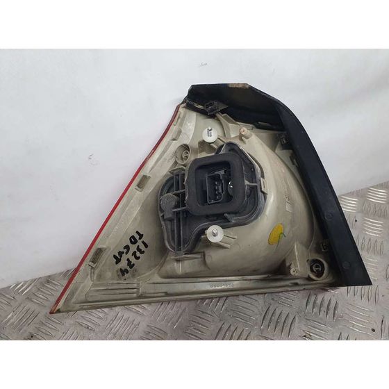 Piloto Trasero Derecho para Volkswagen Golf V Berlina