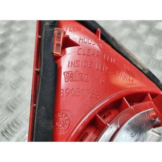 Piloto Trasero Derecho Para Volkswagen Golf V Berlina