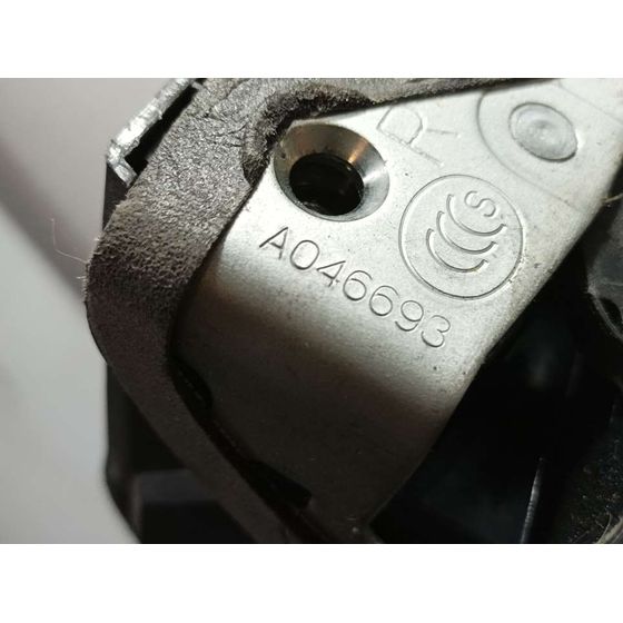 Cerradura Puerta Trasera Derecha Para Toyota Verso