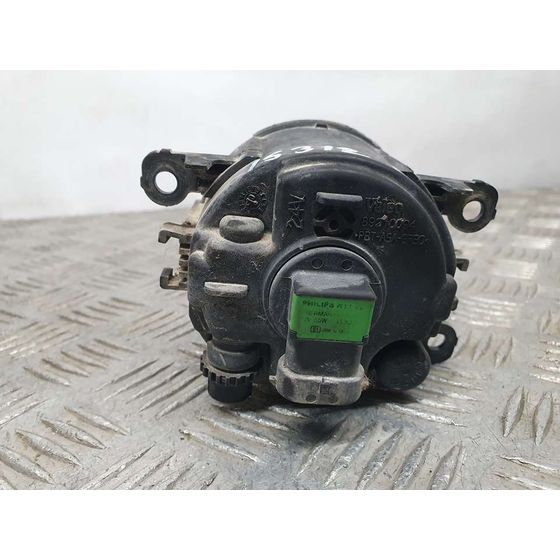 Faro Antiniebla Derecho Para Citroen C4 Berlina