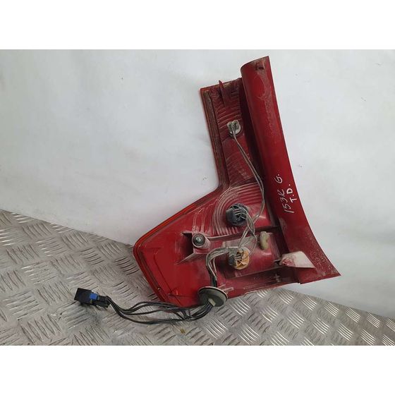 Piloto Trasero Derecho Para Citroen C4 Berlina